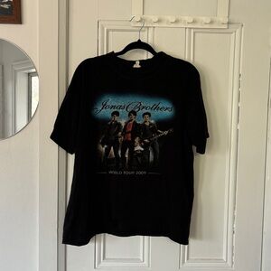 2009 Jonas Brothers Tour Merch